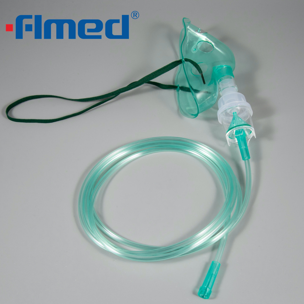 Nebulizador desechable con máscara de espiga pediátrica y tubos de 7 '(cada uno)